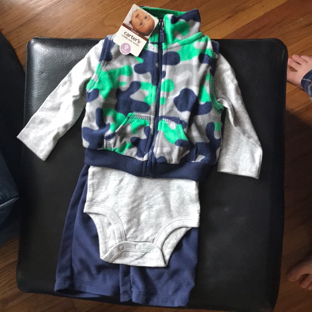 Carter’s 3 pc set - Picture 2 of 3
